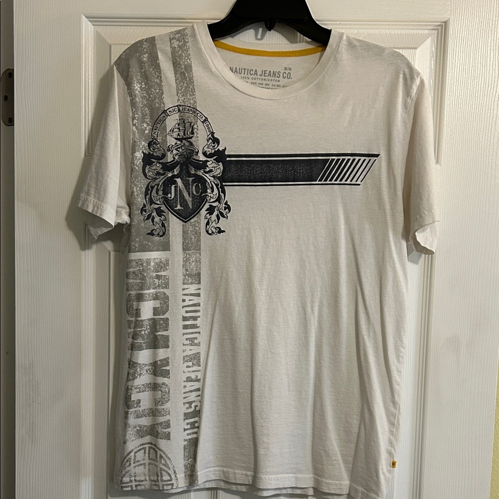 Nautica White and Gray Graphic Tee